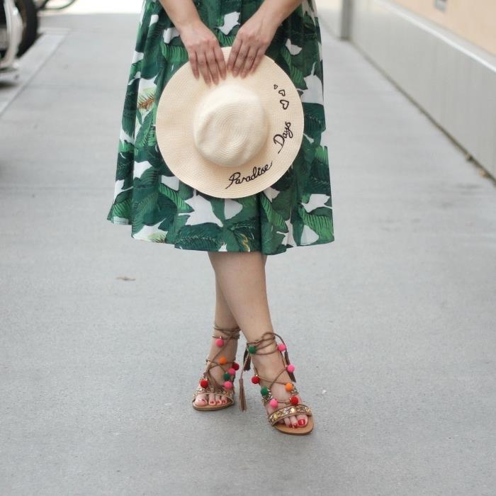 dámske letné módne doplnky, vyšívaný klobúk proti slnku, sandále na podpätku na mieru so strapcami