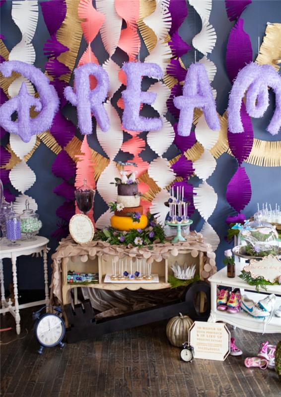 cinderella-carriage-disney-centerpiece-wedding-cake-cinderella-dream-decor-birthday-disney