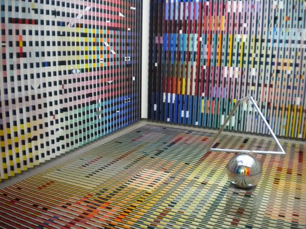 center-pompidou-mångfärgad