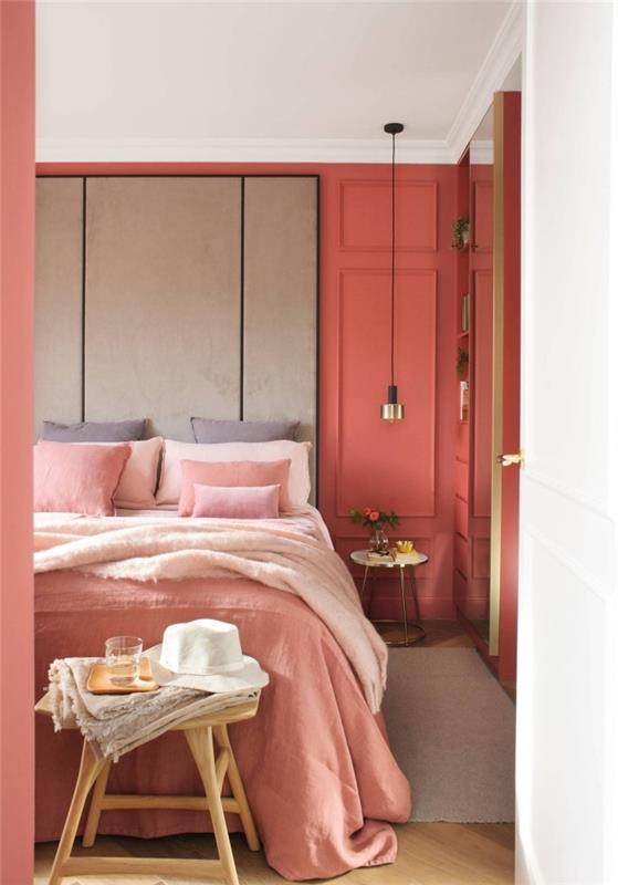 pinotröd färg i ett flickrum, mysig och romantisk inredning med rosa och pastellorange kuddar