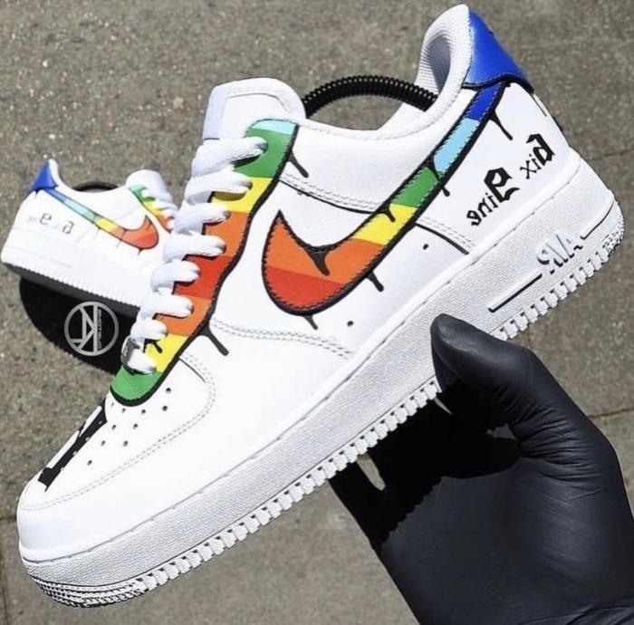 air force one sko dekoration vita sneakers med mångfärgad färg kreativt projekt