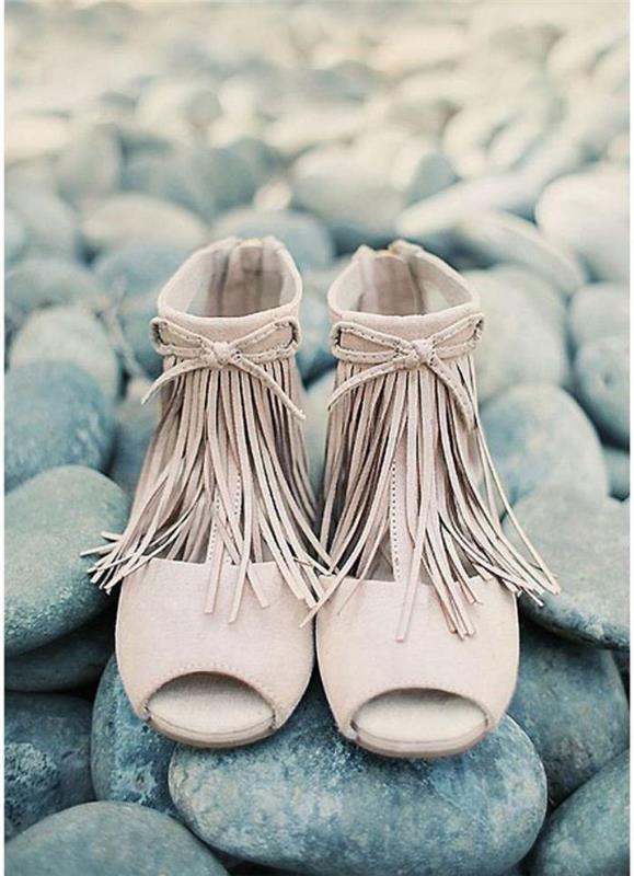 vitkanterade skor-sommarskor