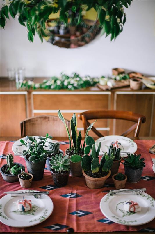 المكسيكي نمط الصبار بوعاء الجدول عداء على مفرش المائدة ازتيك نمط نباتات منزلية غريبة