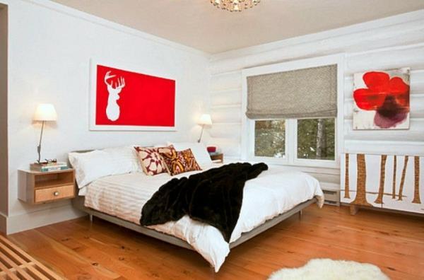 säng-hängande-och-röd-dekoration