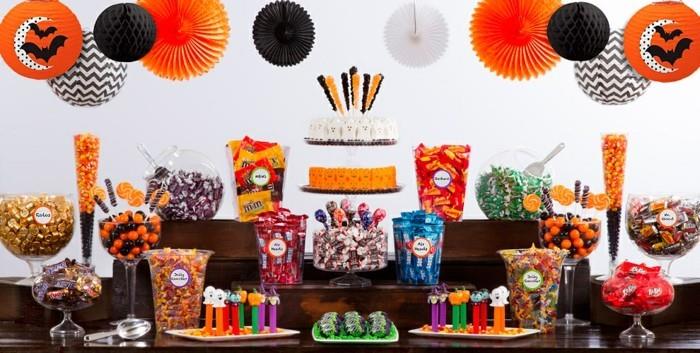 tekvica-kostým-lacné-halloween-kostým-stôl-obklopuje