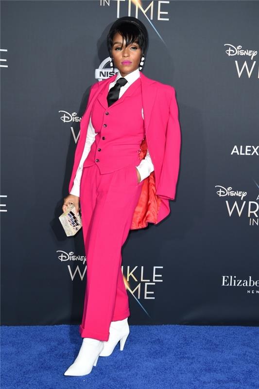 exempel på kvinnors flytande byxor i rosa, tredelad smokingmodell för kvinnor med fuschia rosa väst med svarta knappar