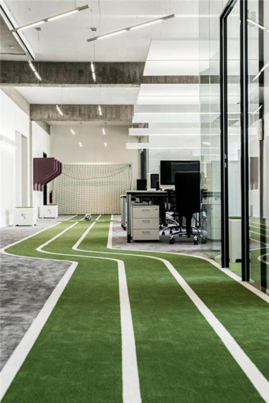 arbetshörna-kontor-med-syntetisk-gräsmatta-konstgräs-för-ditt-skrivbord