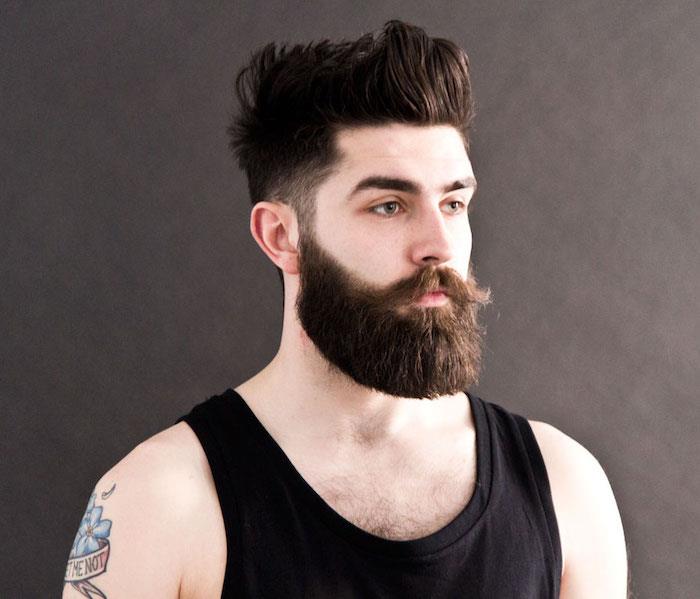 trimma sitt långa amerikanska gradient hipster skägg