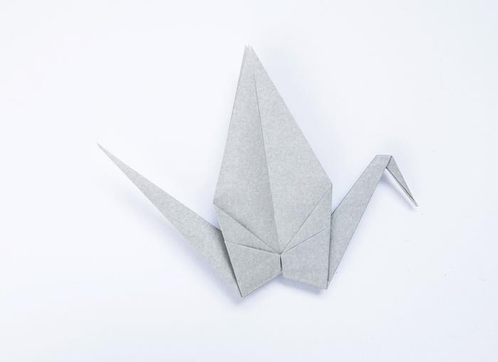 tradičný ľahký vzor origami vtákov, ako vyrobiť origami papierový žeriav na ozdobu svojich bižutérie