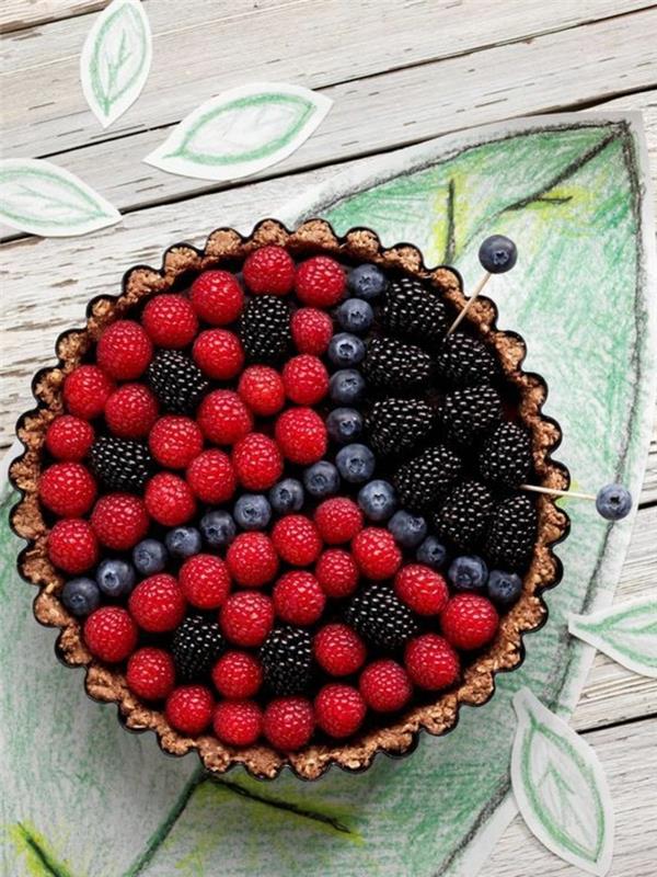 cool-idé-dessert-tårta-original-jordgubbar-myrtor