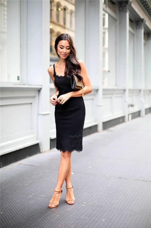 Vacker kvinna handväska läderpåse kvinna tillbehör ganska liten svart klänning klack sandaler leopard påse