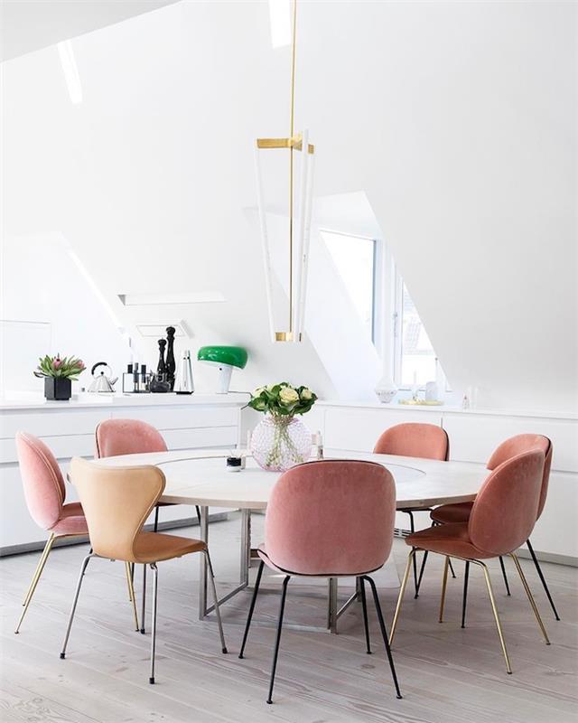 Jedálenské stoličky okrúhly jedálenský stôl ružové stoličky škandinávsky dekor palisandrová farba púdrový ružový dekor