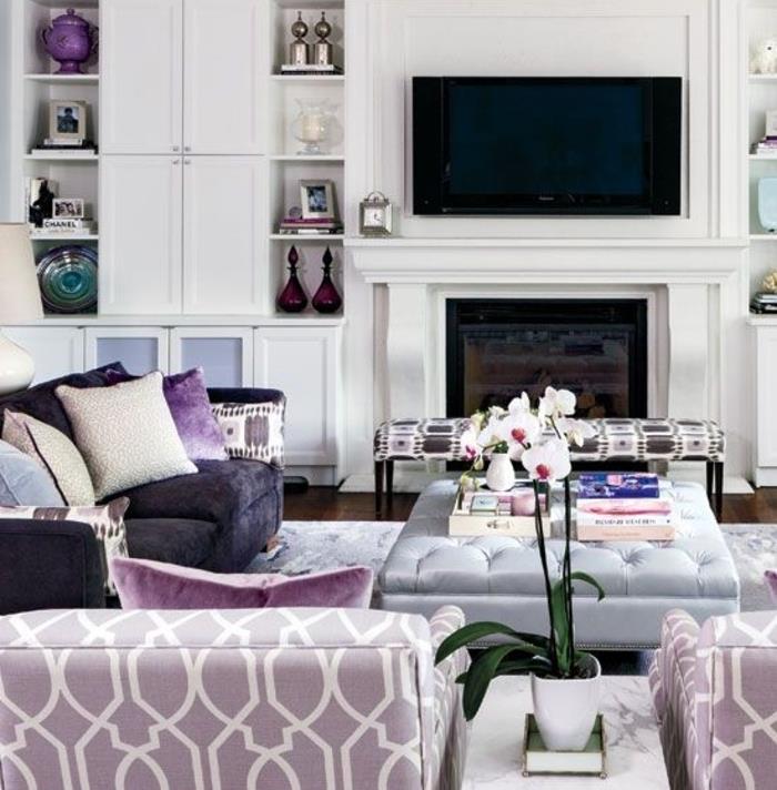 farba-parma-purpurová-farba-nápady-deko-obývačka-kreslo