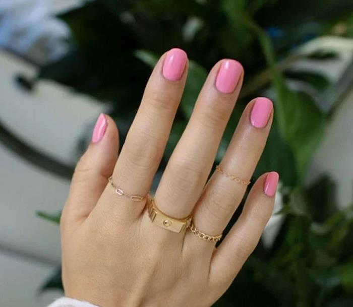 färg lack sommar gyllene ring trend sommar manikyr längd halv långa naglar