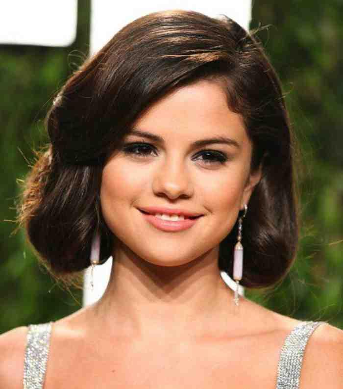 edger-short-selena-gomez-and-her-edger