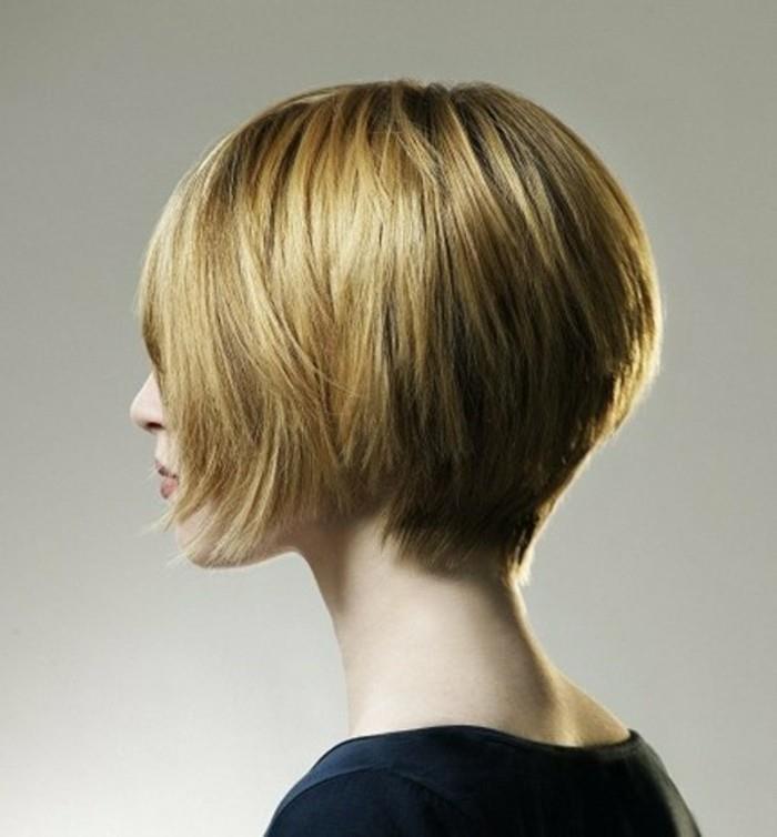 short-cut-degraded-short-účes-blonde-women-trendy-for-2017