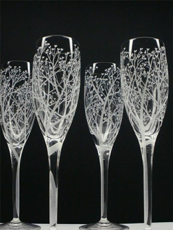 glas-av-champagne-lyx-drink-original-idé-fest-träd