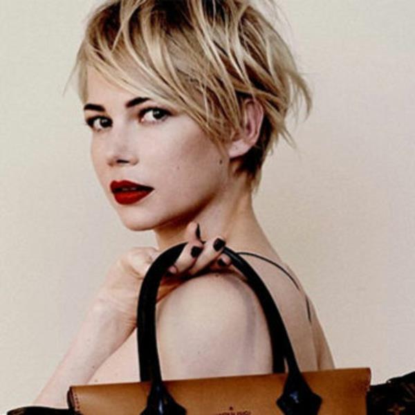 frisyrer-2014-2015-modell-frisyrer-blond-kvinna
