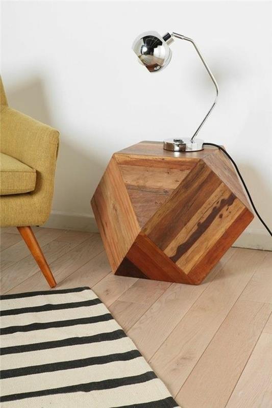 tvorba-v-dreve-plaváky-lampa-taburetka-stolík-koberec-biela-čierna