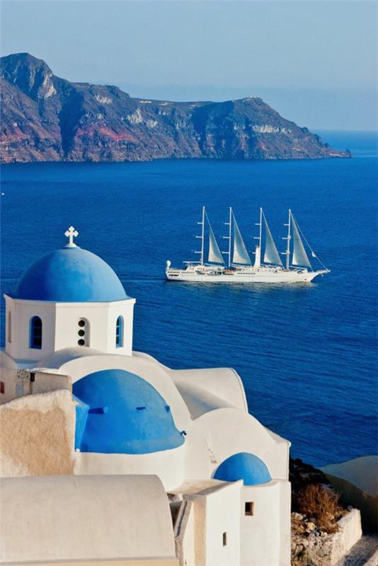 kryssningar-i-Medelhavet-Santorini