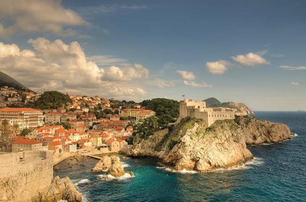 kryssningar-i-Medelhavet-utsikt-över-Dubrovnik
