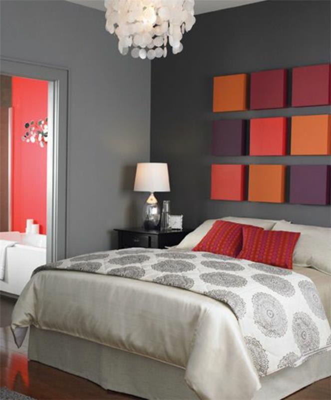 färgglad-kub-vägg-dekoration-grå-vägg-sovrum-idé-deco-parantale-rum