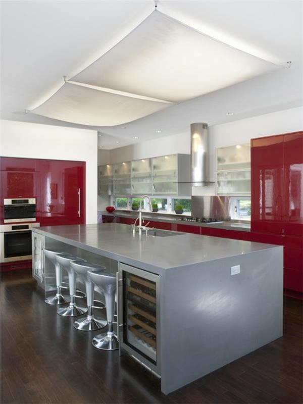 ديكور-مطبخ-مع-إضاءة-سقف-ضوء-ليس-باهظ الثمن-ليس-غالي-ممتد-سقف-سقف
