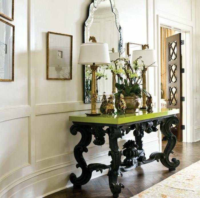 طاولة باروكية باللونين الأسود والأخضر ، سطح أملس ، أرجل باروكية ، مرآة باروكية ، مصابيح طاولة باللونين الأبيض والذهبي