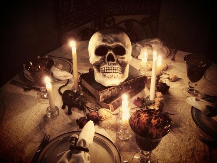 deco-halloween-house-deco-table-halloween-idee-deco-table