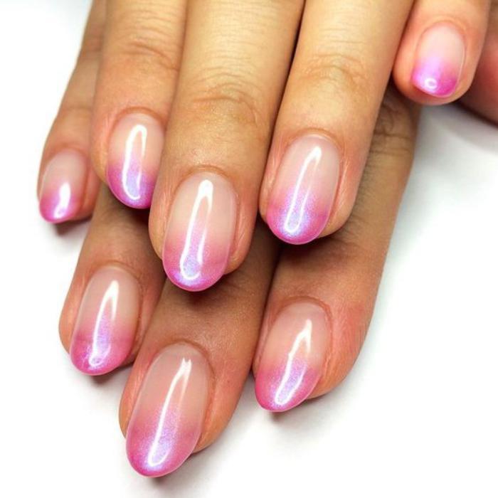 deco-nail-art-francúzska-manikúra-holografická