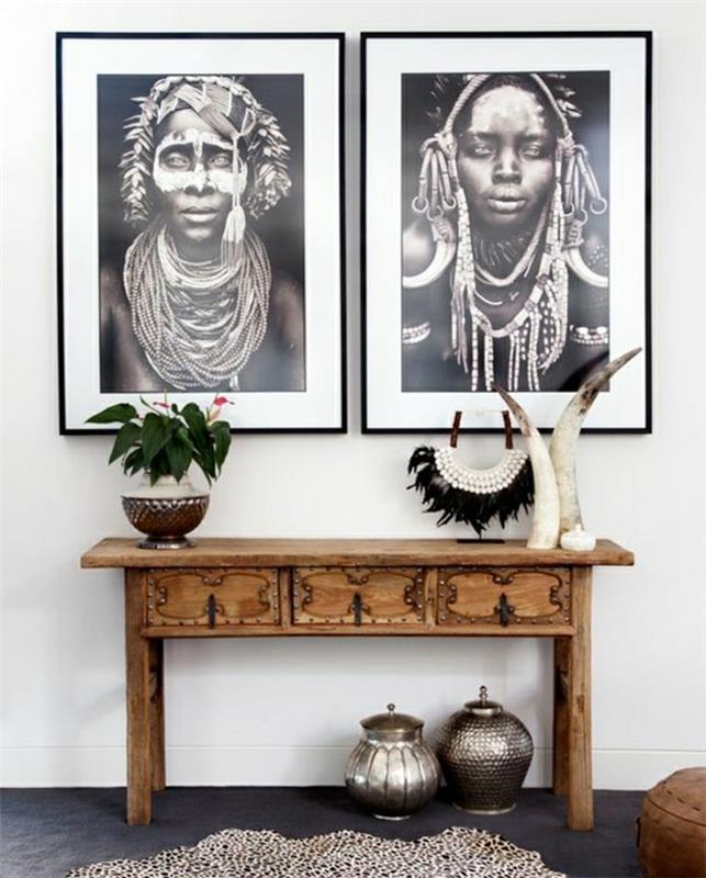Afrikanskt trä-bord-dekoration-kvinnor-växter-horn