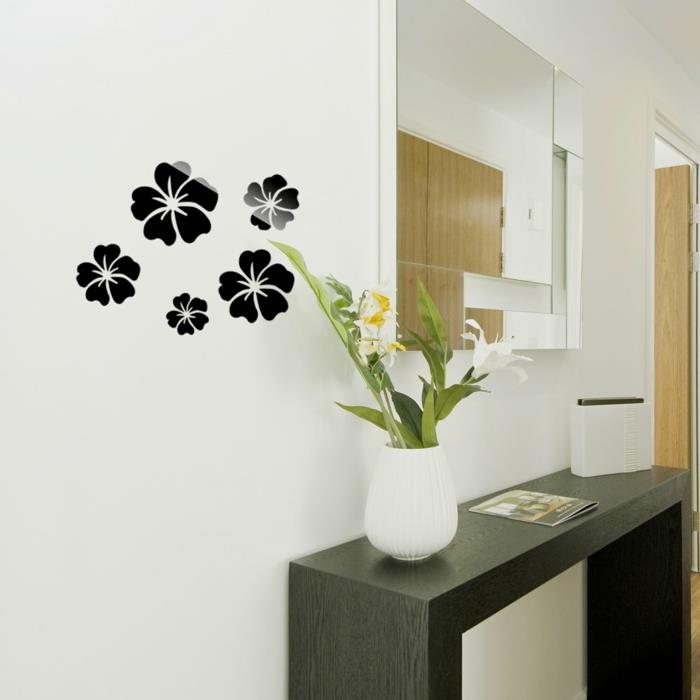 dekoration-med-alinea-spegel-att-dekorera-dina-väggar-blommor-i-korridoren-trämöbler