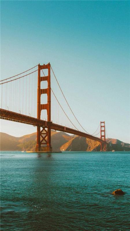 Pôvodný nápad na tapetu pre iphone, ktorú tapetu si vybrať červený most v San Franciscu