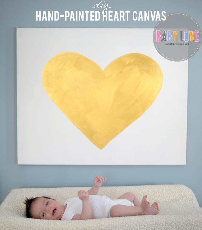 hjärta i gul färg på en vit duk, idé för barnrumsinredning att göra själv
