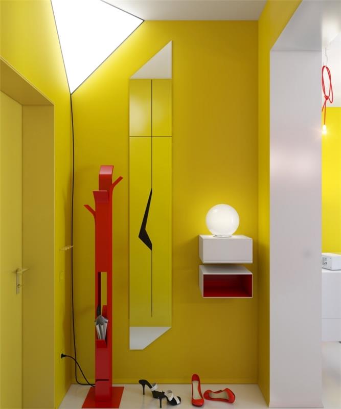 dekorativ smal korridor med grafiska linjer målade i fluorescerande gult punkterad med små inslag av rött