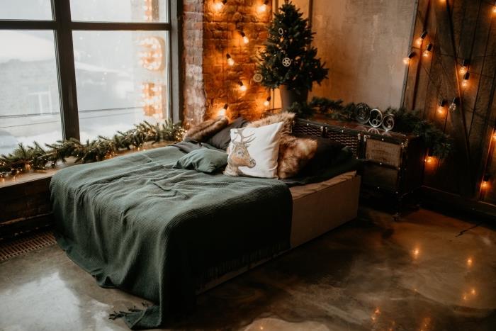 mysig dator tapet för jul, minimalistisk trendig julgran dekoration idé utan kransar