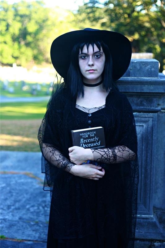 ženský kostým beetlejuice, kostým lydia deetz vo všetkých čiernych gotických šatách