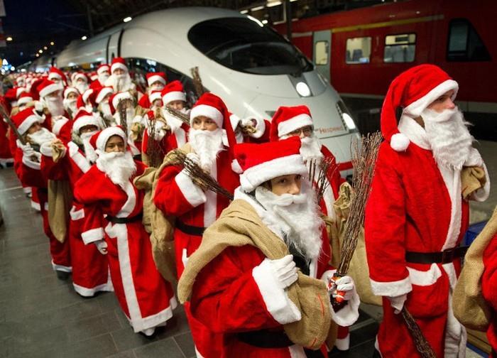 kostým červeno-biely-pere-noel-kostým-mravec-claus-svätec-nicolas