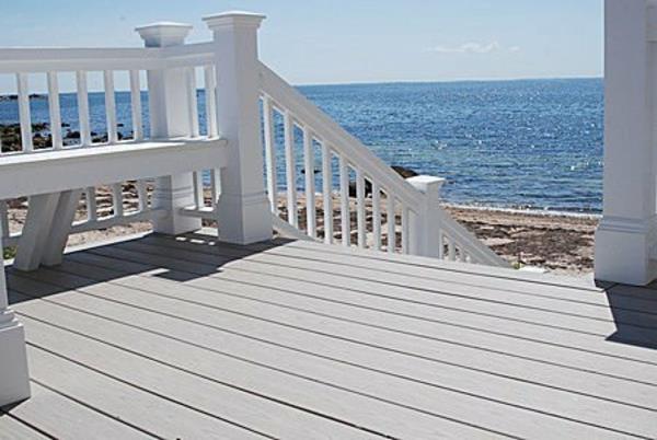 design-i-vitt-för-en-komposit-trä-terrass