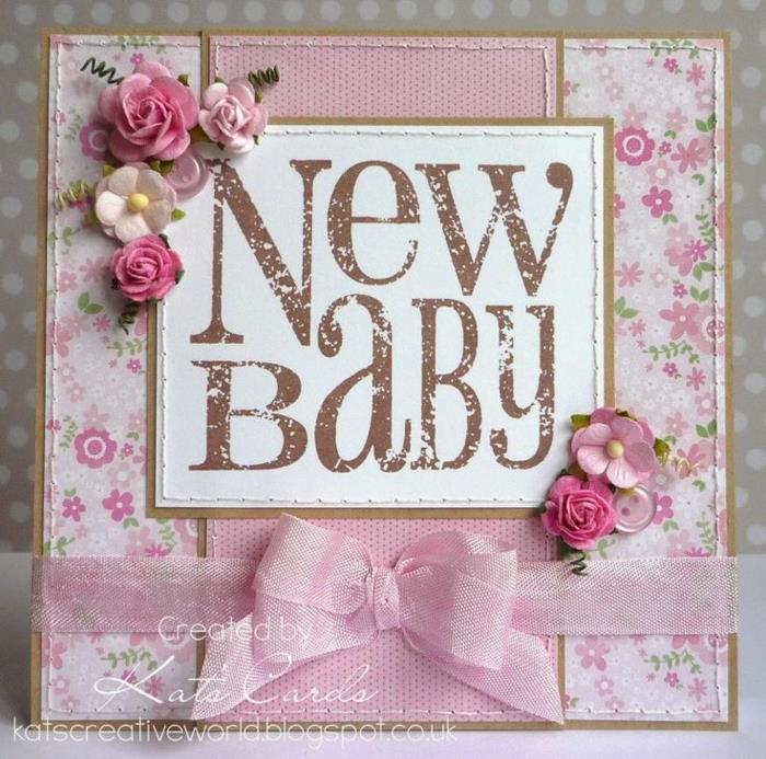 vizitka pre novorodenca, papierové kvety, ružová stužka, na papier pripevnený textil