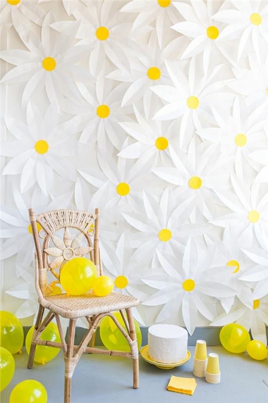 enkel DIY -idé, DIY papper blommor dekor, vita prästkragar, rotting stol