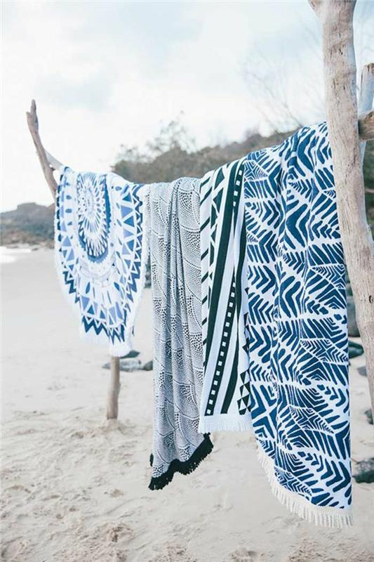 dvojitá plážová podložka-uterák-muž-fouta-plážové uteráky-osuška-kúpeľ-strom-piesku so zmenenou veľkosťou