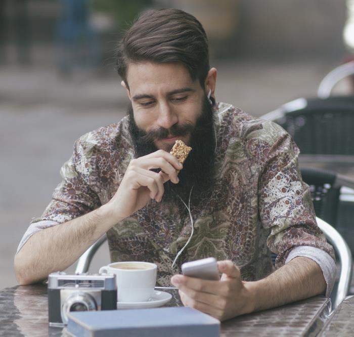 hipster trim hipster skägg och trendig frisyr