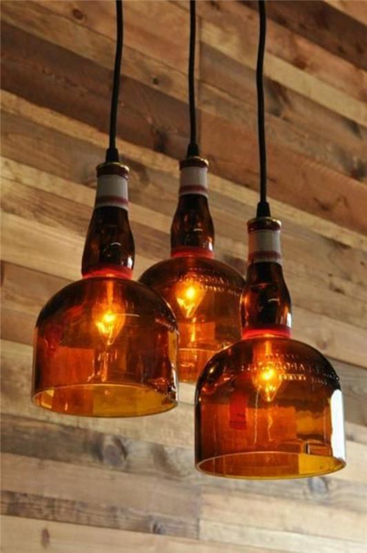 اصنع عاكس الضوء بالزجاجات البلاستيكية