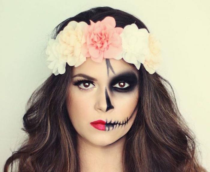 mexikansk halloween makeup halv kvinnligt skelett ansikte