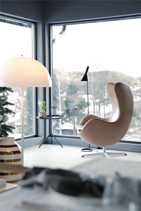 egg-chair-arne-jacobsen-interiér-stolička