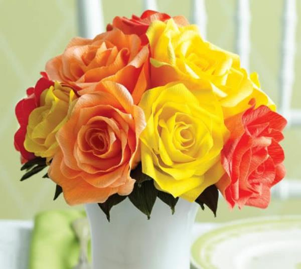 crepon-papper-blomma-bukett-gula rosor