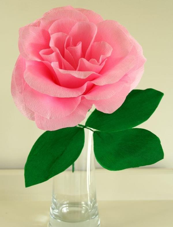 ganska-rosa-crepon-papper-blomma