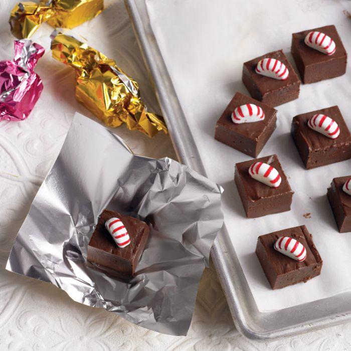 fondán čokoládový fondán jednoduchý recept s mätovým cukríkom vo vnútri, ako vyrobiť domácu čokoládu