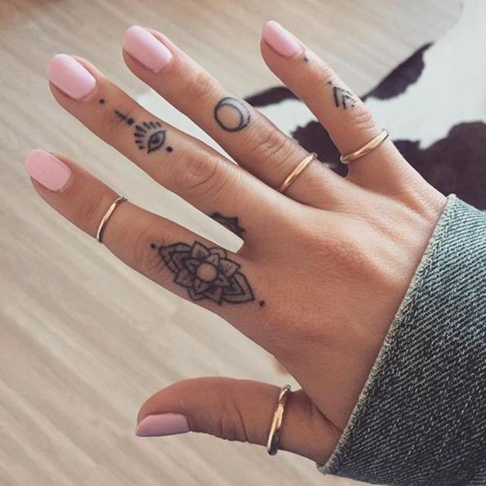Význam tetovania tetovania sovy a nápad lotosového tetovania na prst